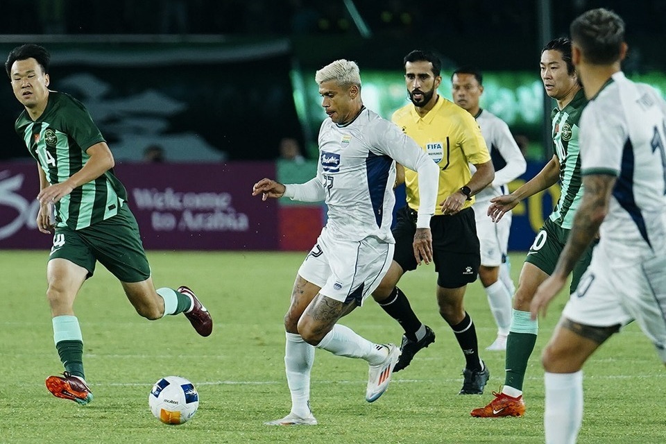 zhejiang vs persib