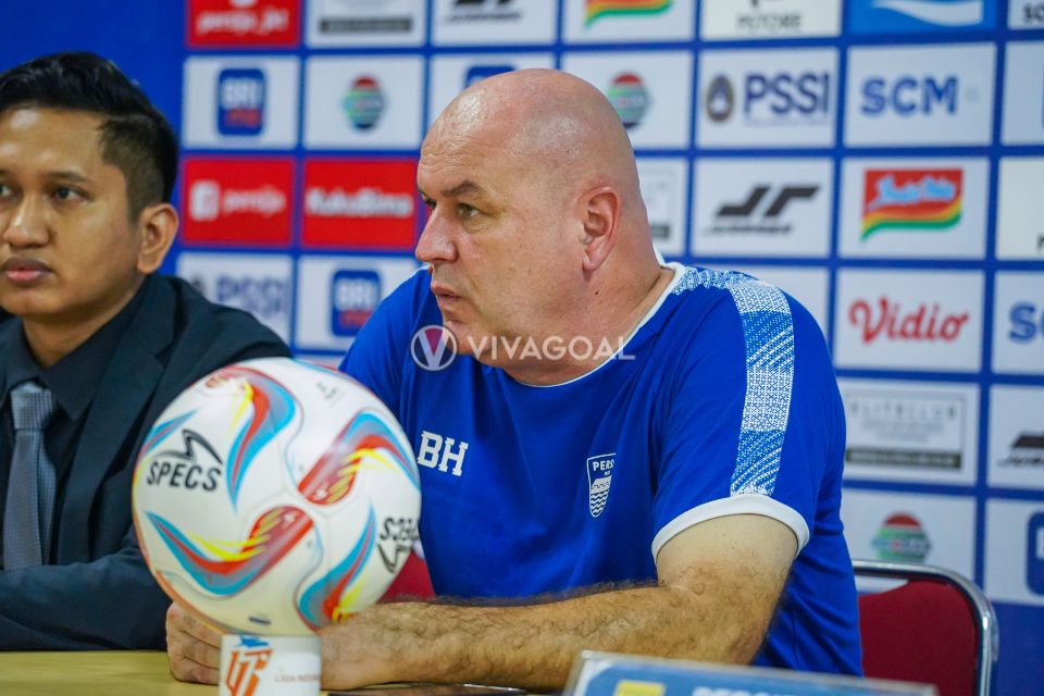 Bojan Hodak Minta Persib Tampil Nothing to Lose Kontra Zhejiang FC