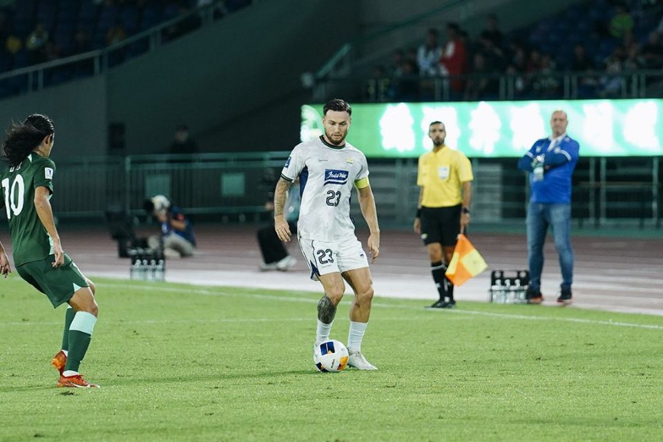 Kalah Lagi, Marc Klok Anggap Persib Hanya Kurang Beruntung