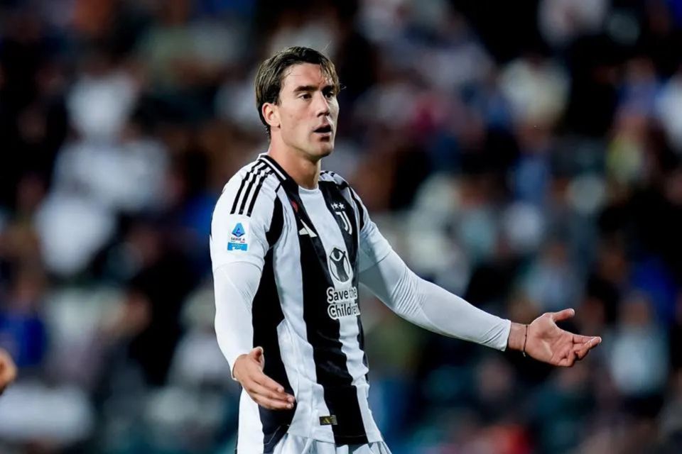 Vlahovic Bakal Lewatkan 2 Pertandingan Besar Bersama Juventus akibat Cedera