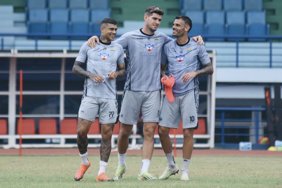 Persib vs Borneo FC: Prediksi, Jadwal, dan Link Live Streaming