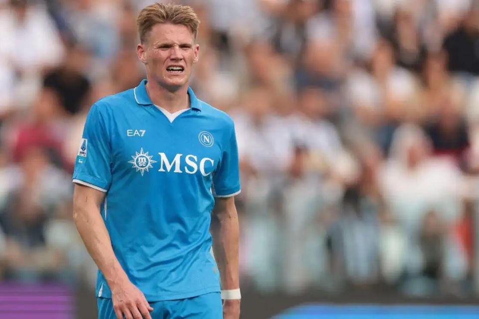 Sempat Diragukan Kebugarannya, McTominay Dipastikan Bisa Perkuat Napoli Kontra Roma