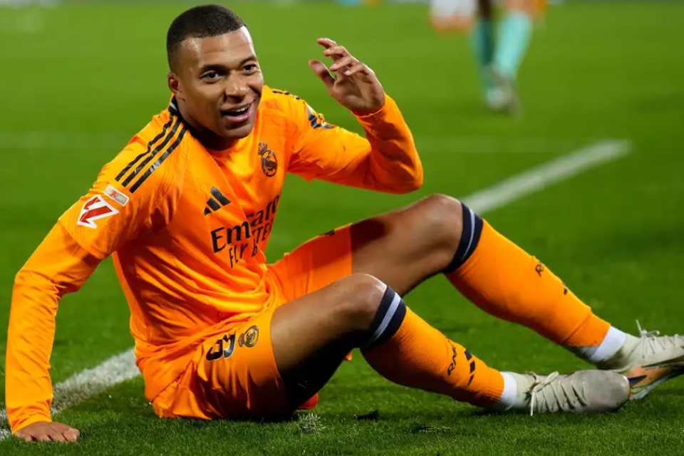 Meksi Kerap Dikritik, Mbappe Bisa Menyesuaikan diri di Madrid dan Ikuti Jejak Ronaldo