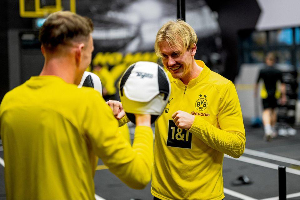 Nuri Sahin Dibuat Panik Oleh Kondisi Julian Brandt Jelang Der Klassiker