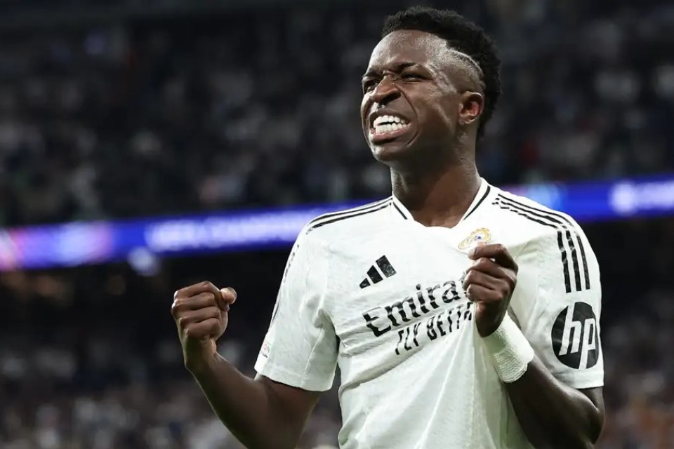 Anak Florentino Perez Minta Vinicius Dijual!