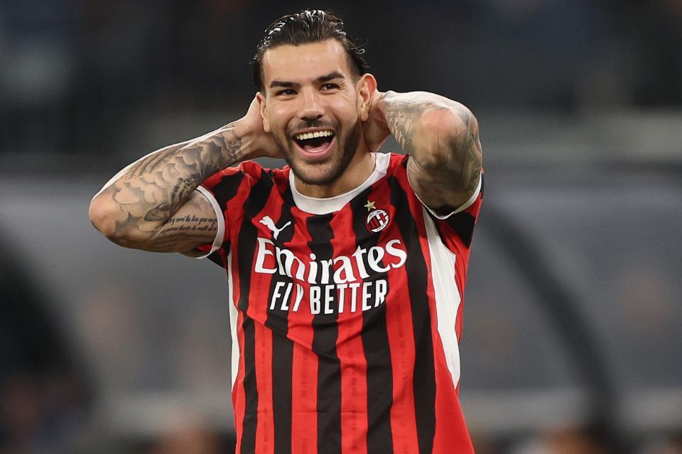 Meski Diasingkan Fonseca, Theo Hernandez Ingin Bertahan di Milan