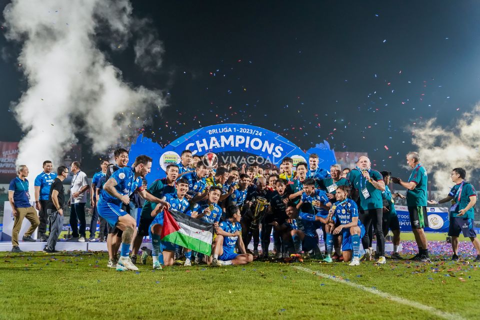 Hodak: Persib Kalah Karena Zhejiang Punya Pemain yang Harganya Mahal!