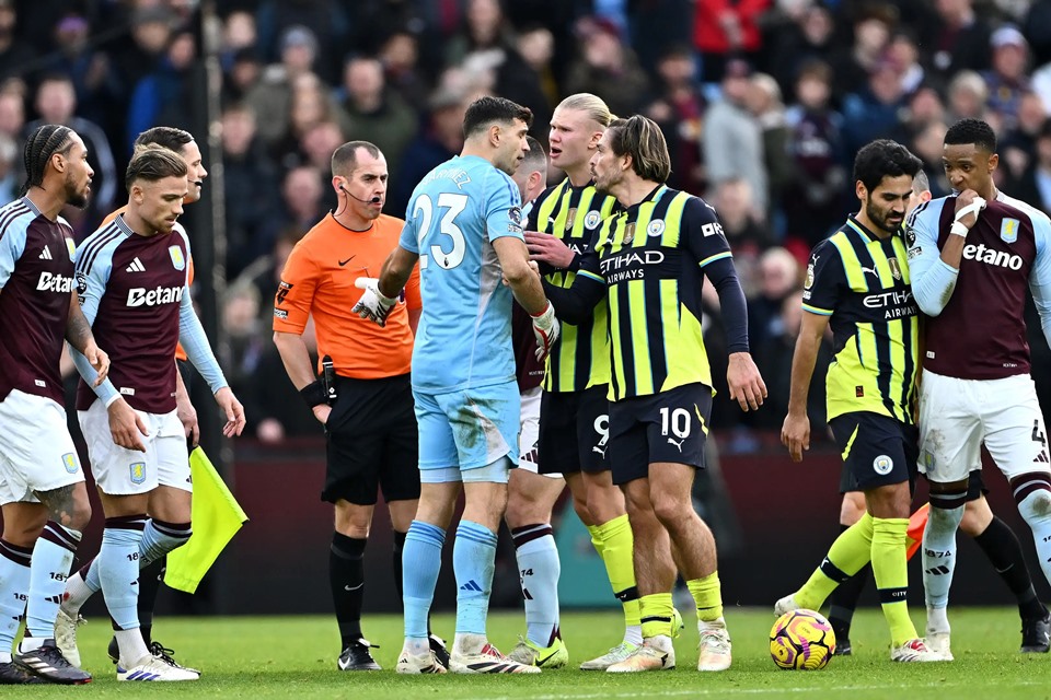 Aston Villa Dapat Tiga Angka Lantaran Mampu Manfaatkan Kerentanan City