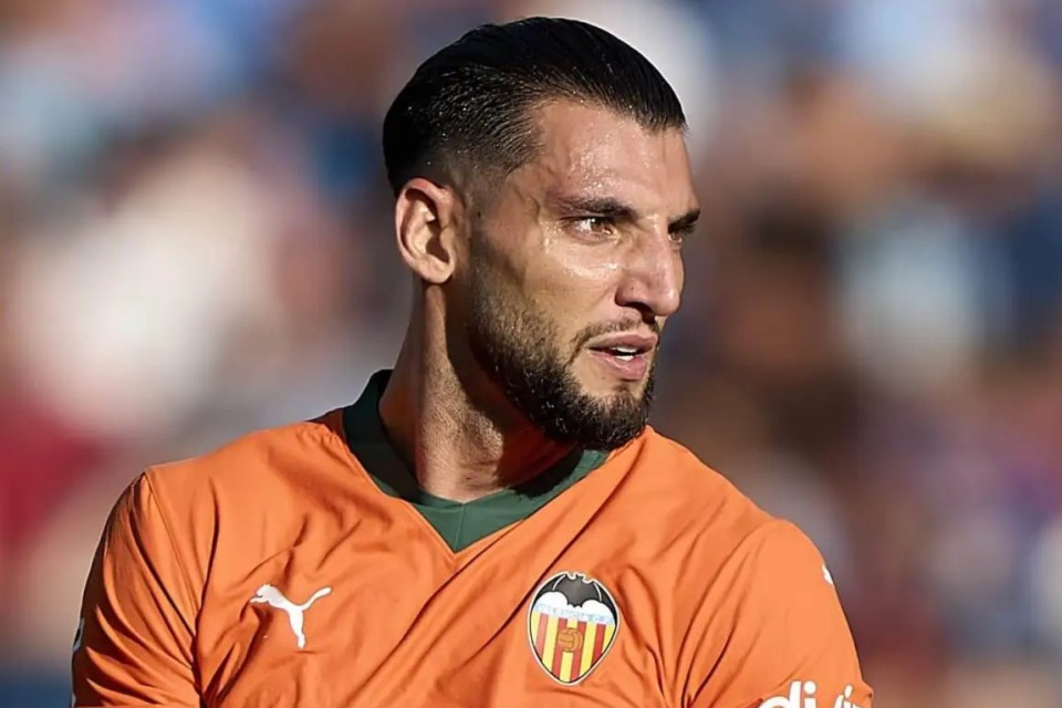 Lantaran Masalah Keuangan, Valencia Siap Putus Peminjaman Pilarnya