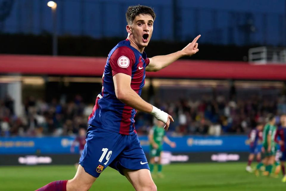 LaLiga Coret Nama Dani Olmo dan Pau Victor dari Skuad Barcelona