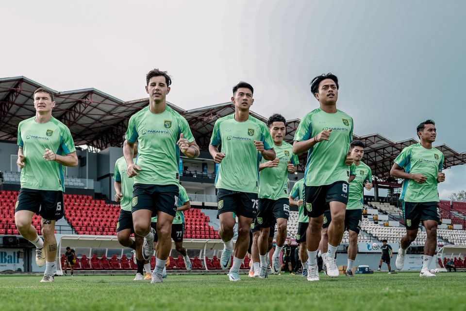 PSS vs Persebaya: Prediksi, Jadwal, dan Link Live Streaming