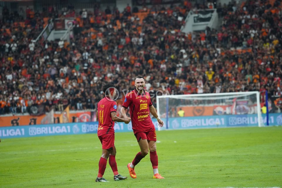 Carlos Pena Tak Masalah Persija Gonta-Ganti Kandang