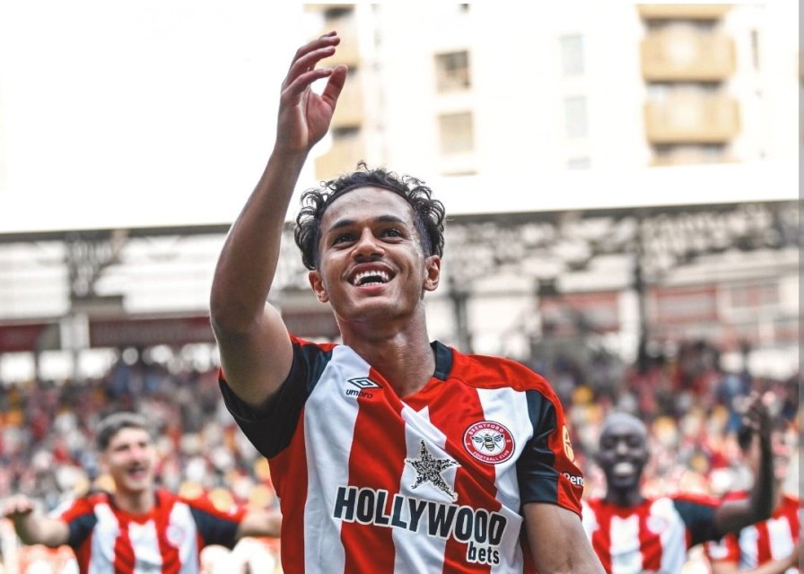 Asa Strasbourg Amankan Pilar Brentford Sirna
