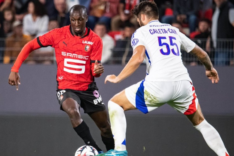 Capai Kata Sepakat, Pilar Rennes Segera ke Arab Saudi