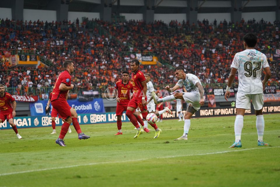 Carlos Pena Sayangkan Persija Gagal Manfaatkan Keuntungan