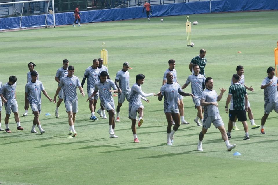 Tantangan Besar Menanti Persib jelang Laga Kontra Persebaya