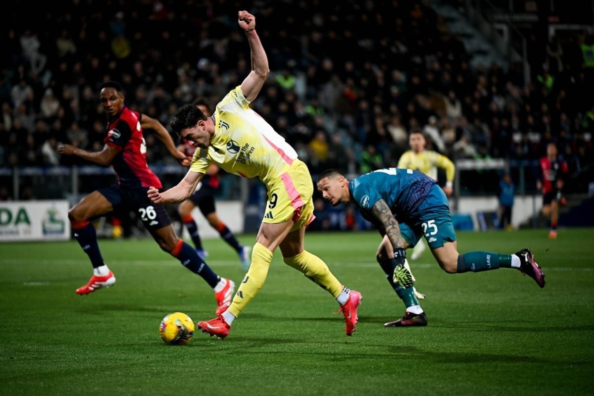 Cagliari Juventus Vlahovic