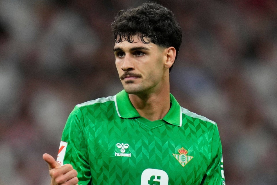 Di Ujung Bursa, Betis Tolak Tawaran Wah tim Inggris Pada Bintangnya