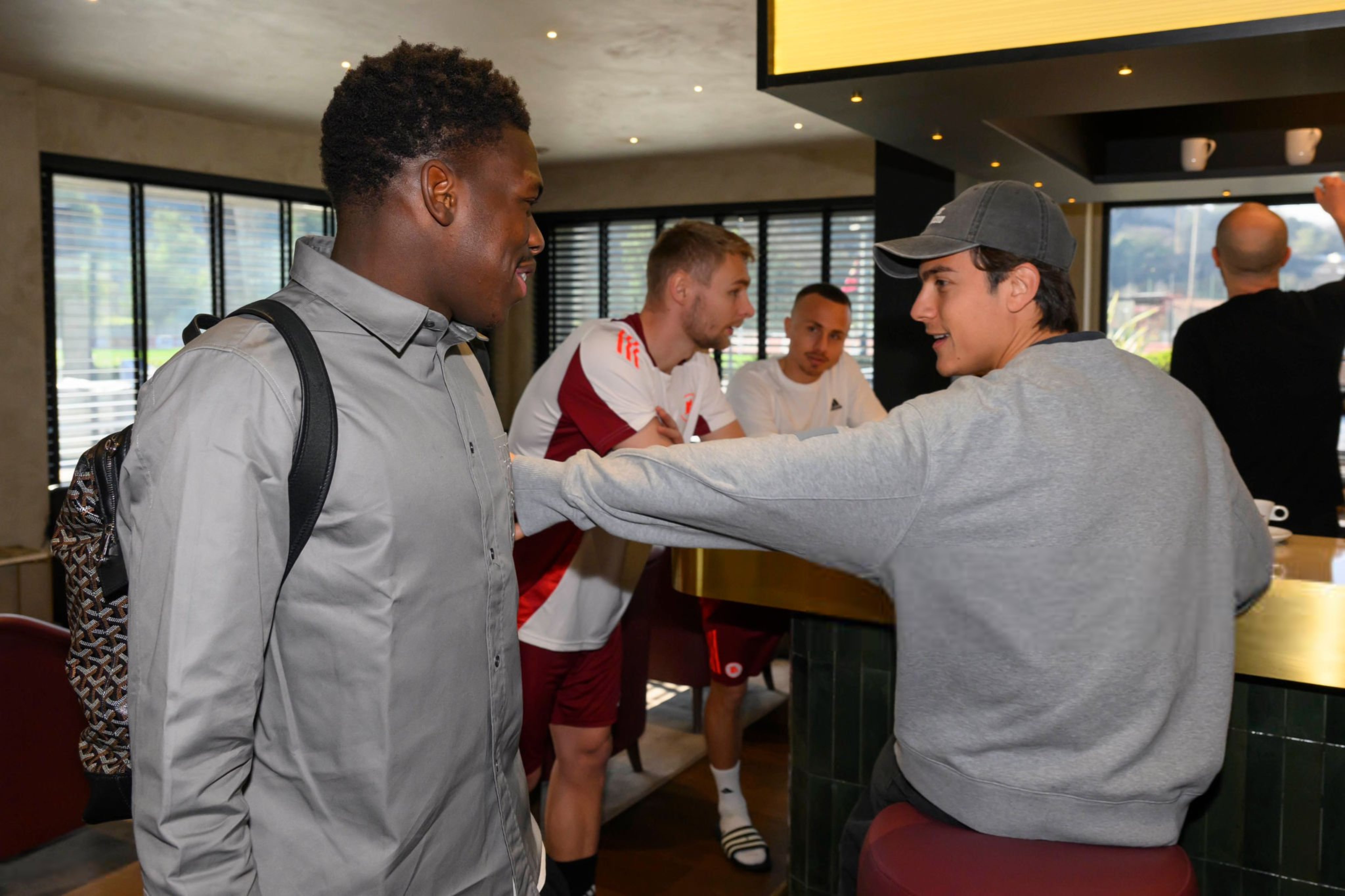 Sebelum Deal, Rekrutan Baru AS Roma Sempat Ingin Dibajak Milan dan Tim Inggris