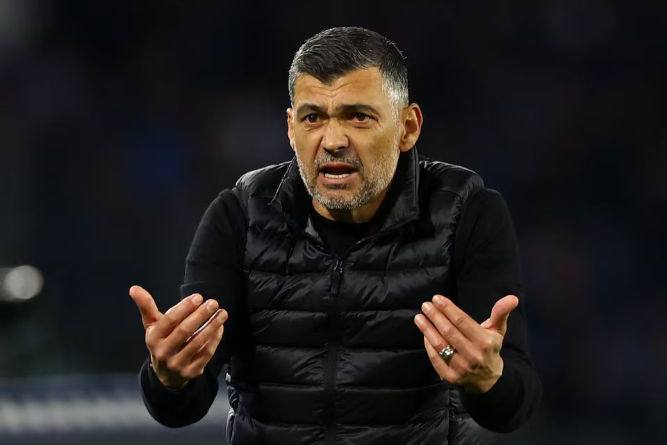 Nasib Buruk jadi Alasan Kekalahan Milan atas Napol