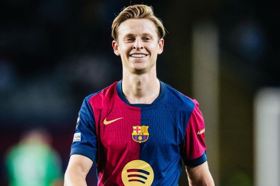 Meski Lolos ke Semifinal, De Jong Kritisi Performa Barcelona