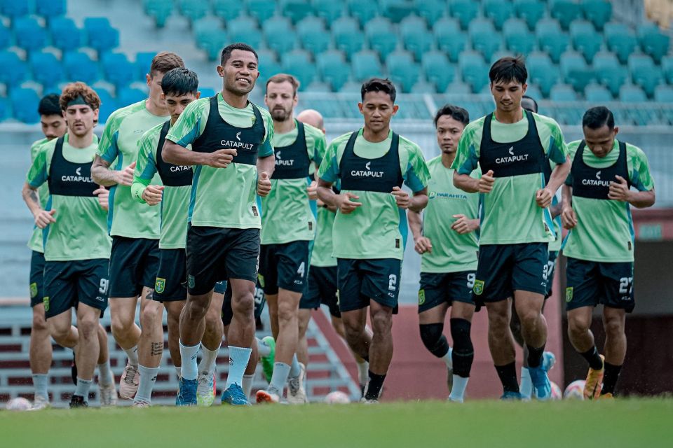 Arema vs Persebaya: Prediksi, Jadwal, dan Link Live Streaming