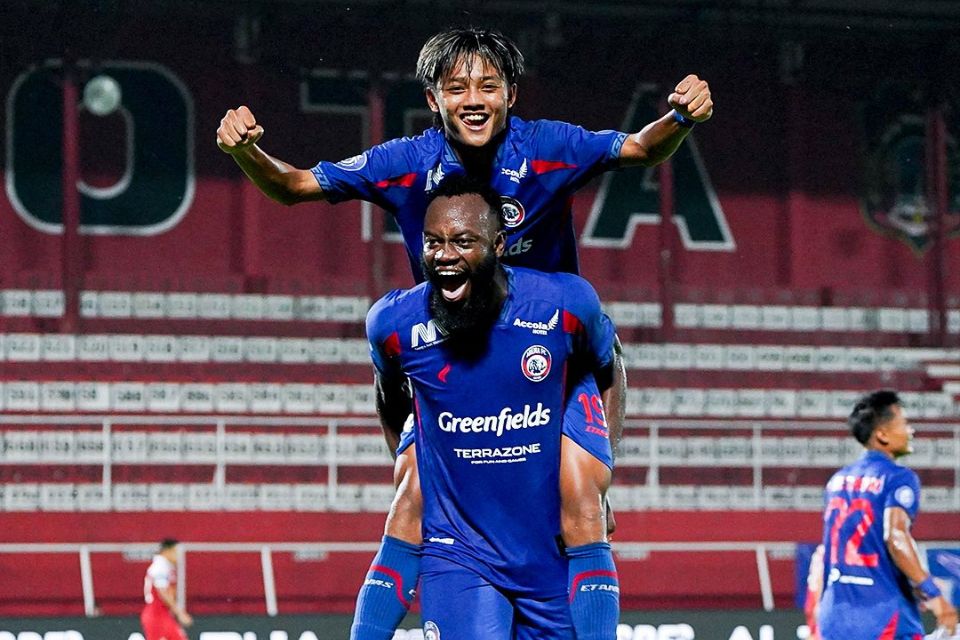 Arema vs Persebaya: Prediksi, Jadwal, dan Link Live Streaming