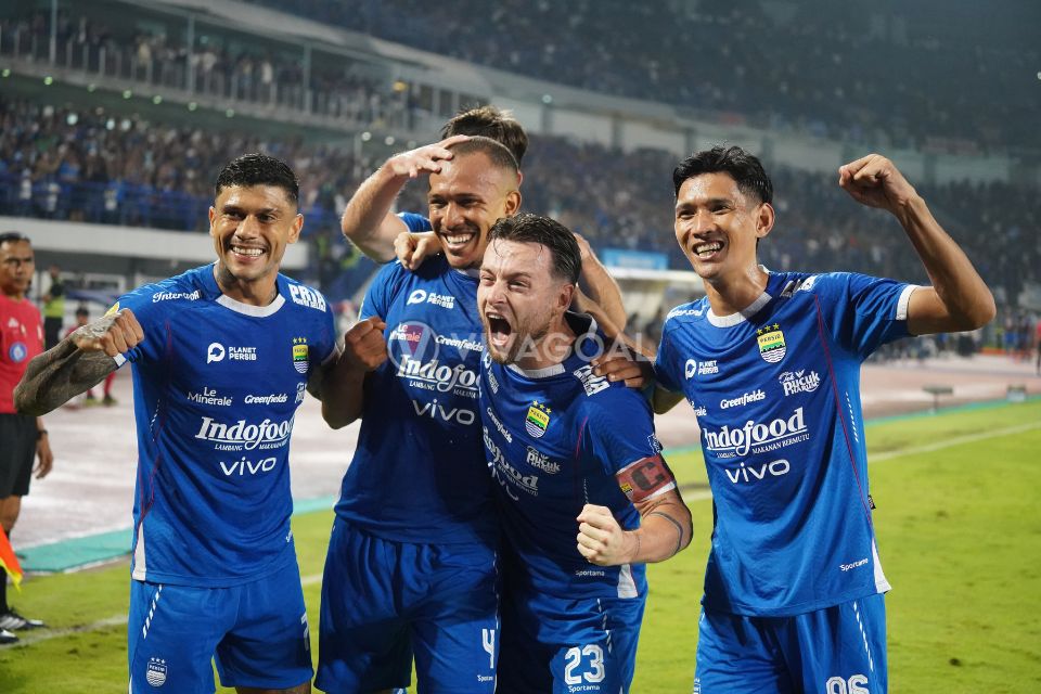 Pelatih Timnas Abaikan Persib, Ini Komentar Bojan Hodak