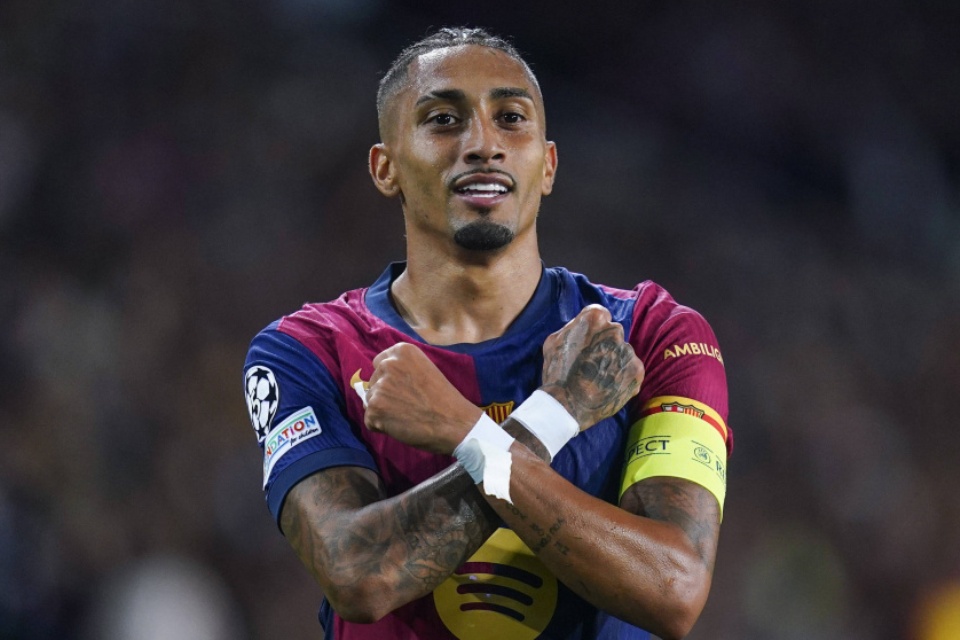 Berperan Besar Bantu Barca Bekuk Dortmund, Raphinha Malah Minta Maaf Pada Rekan Setim, Kenapa?