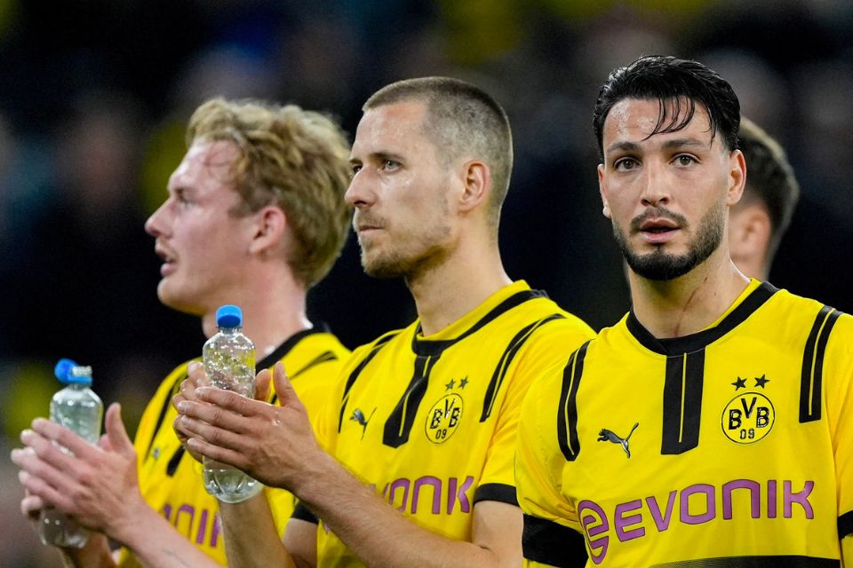 Beri Kekalahan Perdana Untuk Barcelona di 2025, Bek Dortmund Justru Kecewa Dengan Timnya Sendiri