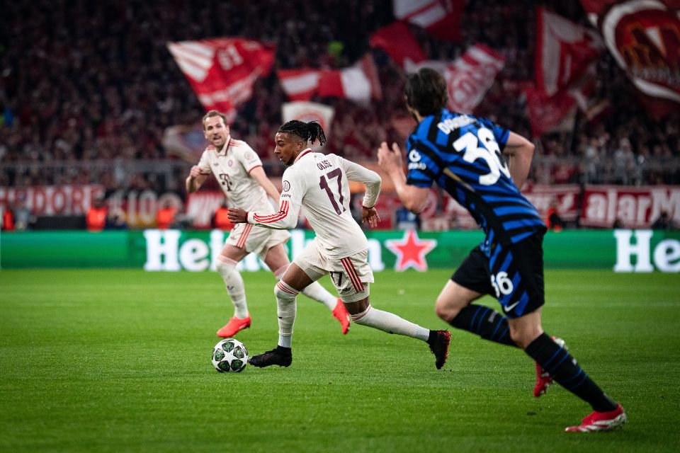 Thomas Muller Sesalkan Kegagalan Peluang Emas Harry Kane