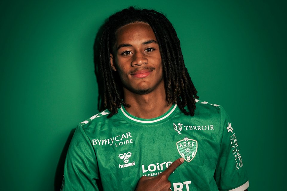 5 Fakta Penjualan Terbesar yang Pernah DIlakukan St-Etienne