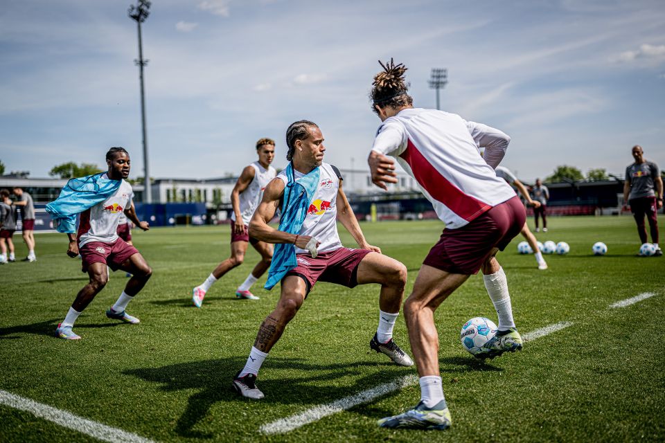 Akademi Barcelona Ini Mau Gabung Klub Papan Atas Liga Inggris dan Bayern Munich