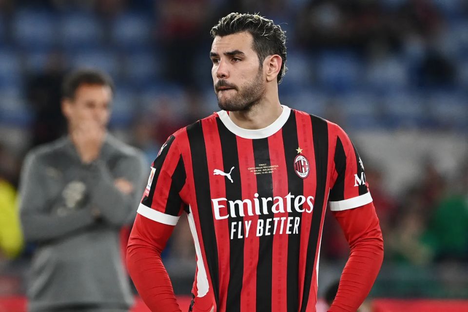 Al-Hilal Belum Menyerah Amankan Tanda Tangan Theo Hernandez