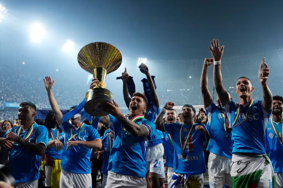 Pelatih Timnas Italia Menangis saat Napoli Juara Serie A