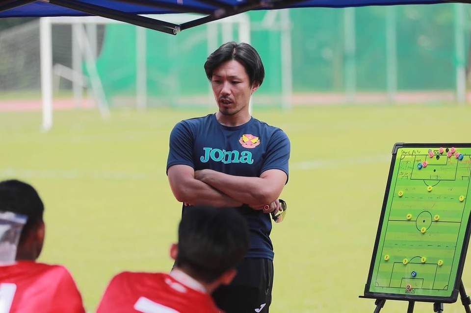 akira higashiyama