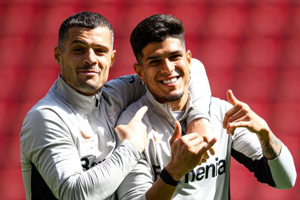 AC Milan Jalin Komunikasi Untuk Ambil Granit Xhaka Dari Leverkusen