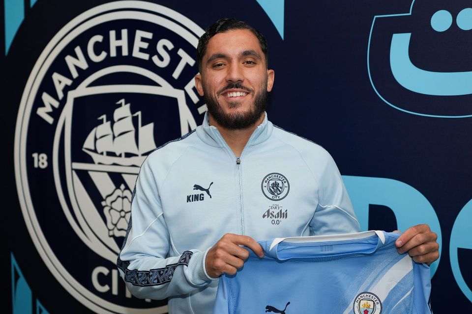 Obrolan Vigo: Transfer Rayan Cherki Adalah Bukti Cerdasnya Manchester City