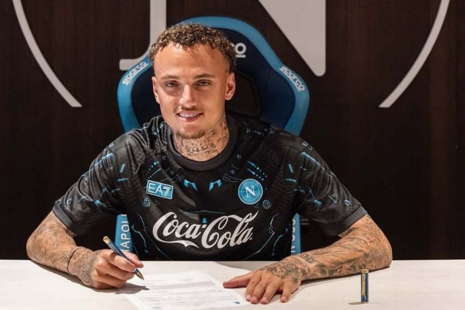 Debutnya di Napoli Berujung Kekalahan, Noa Lang Tak Menyesal