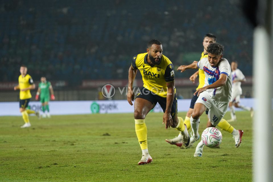 Kritik Pernyataan Rowett, Gama: Dia Tidak Menghargai Sepakbola Asia Tenggara