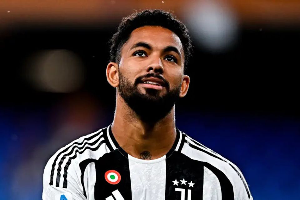 Diincar Tim Premier League, Juventus Patok Harga Tinggi untuk Douglas Luiz