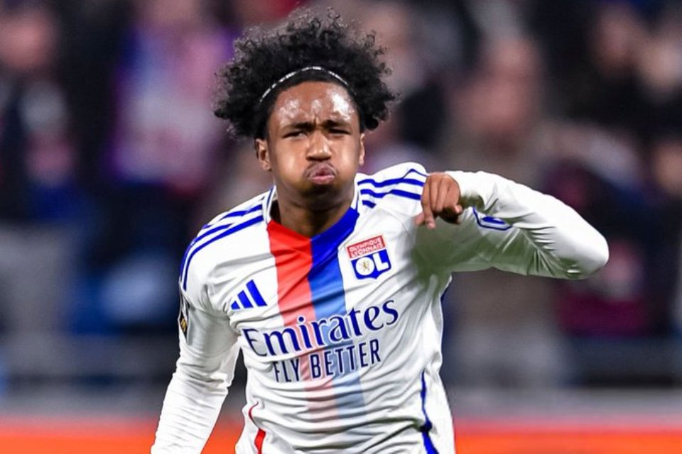 Dikaitkan dengan Tim Inggris, Pilar Lyon Putuskan Bertahan