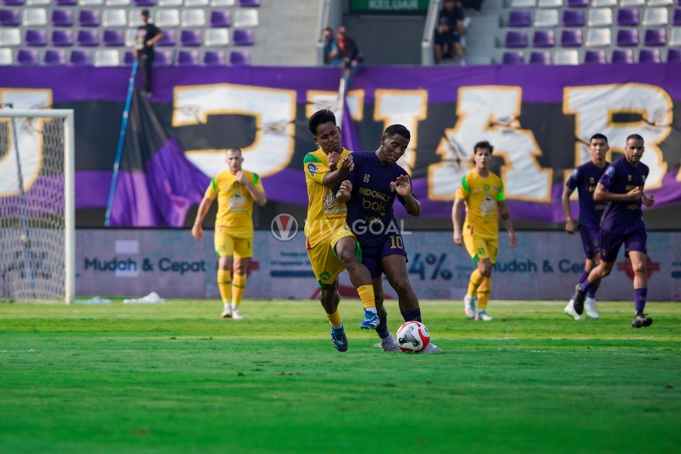 Carlos Pena Janji Segera Perbaiki Performa Persita demi Suporter