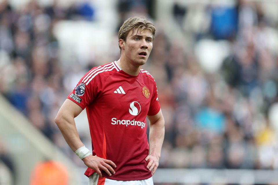 Man United Naikkan Harga Hojlund, Milan Mundur dari Perburuannya?