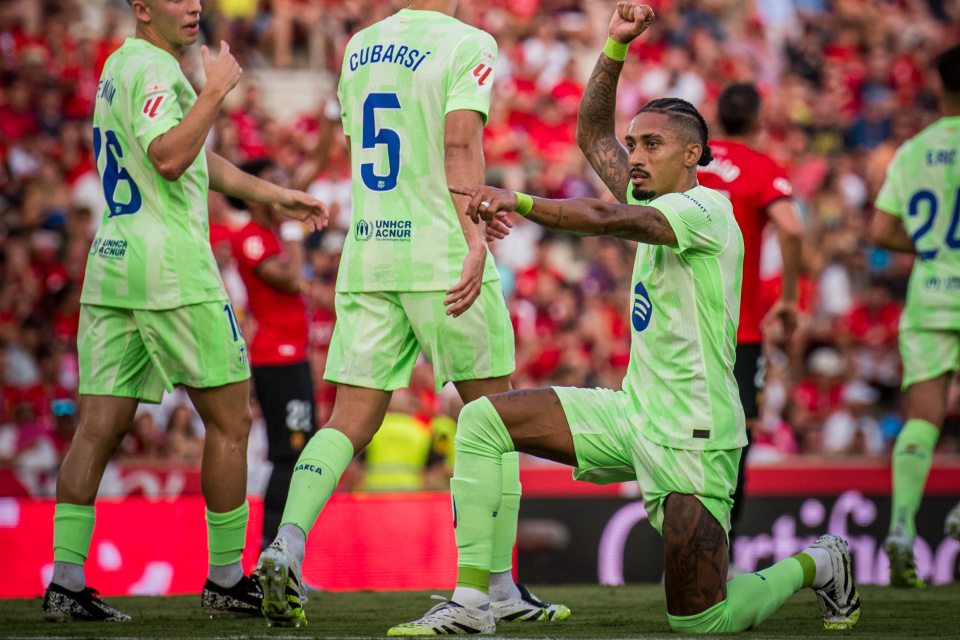 Selebrasi Raphinha Usai Cetak Gol ke Gawang Mallorca.