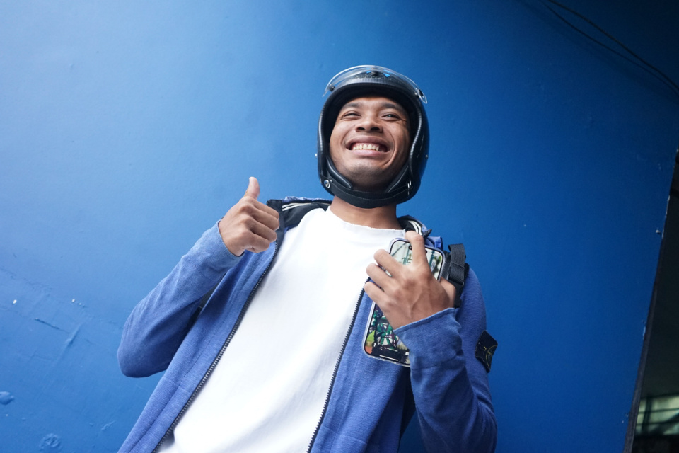 Gelandang Persib, Robi Darwis