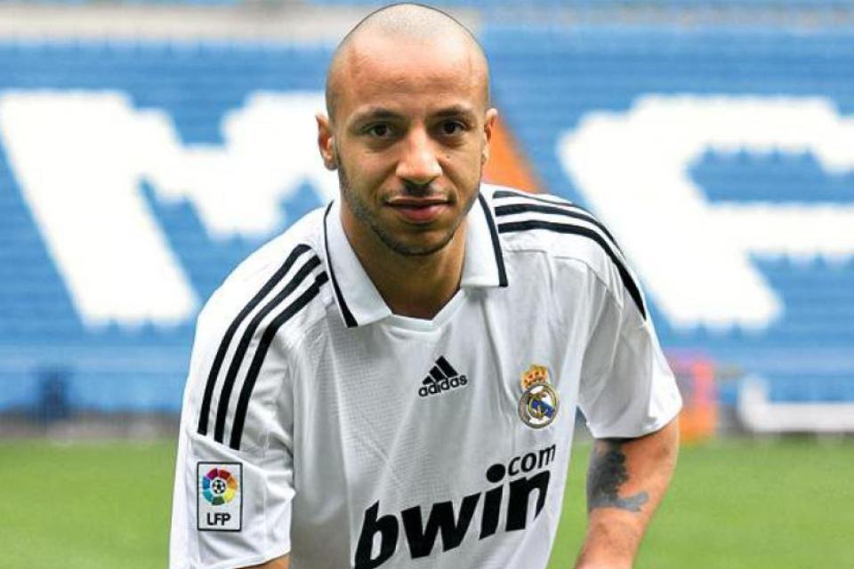 5 Transfer Paling Random yang Terjadi di Dunia Sepakbola
