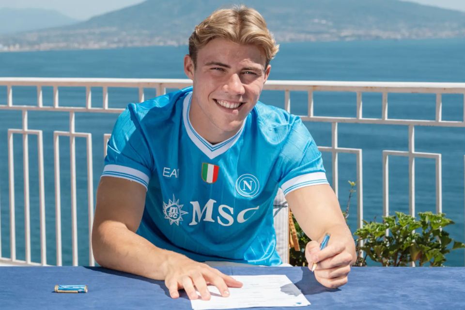 Hojlund Pede Bisa Berguna untuk Napoli dengan Pengalamannya