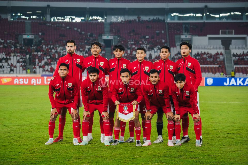 Pemain Timnas Harus Membayar Usaha Masyarakat Indonesia
