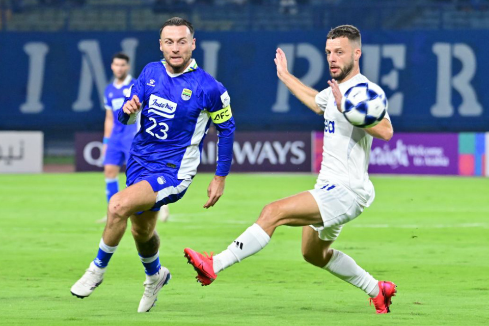 Marc Klok, Gelandang Persib.